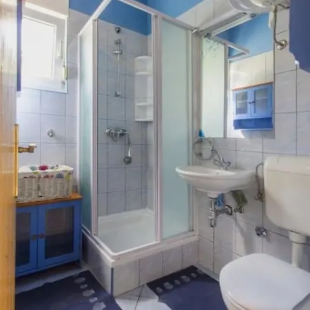 With A Parking Space - 12067 Murter