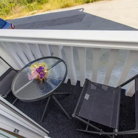 With A Parking Space - 12067 Lejlighed *